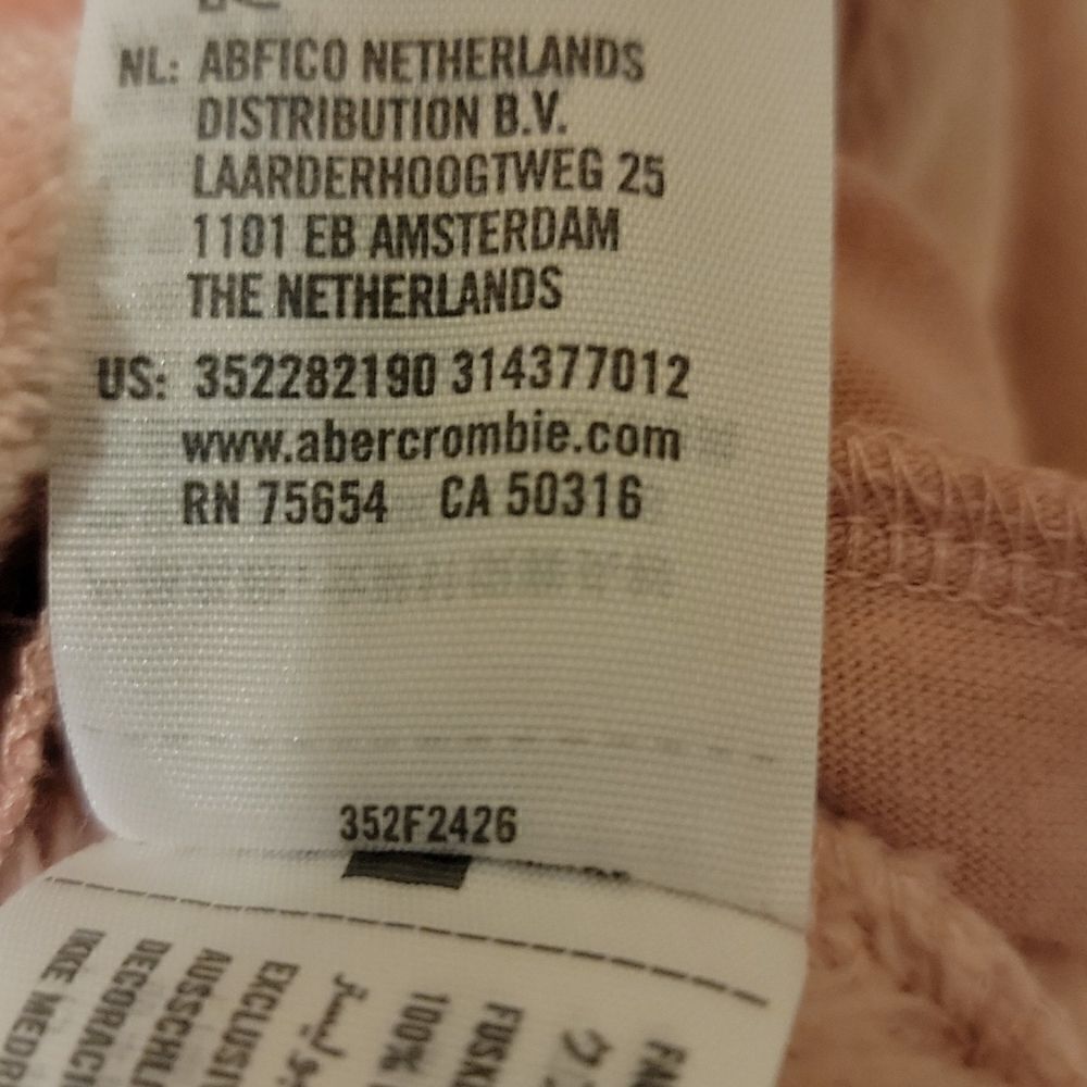 NWOT Hollister Cropped Faux Fur Teddy Half Zip Pullover Blush Pink - Picture 6 of 6